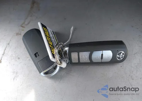 2018 Toyota Yaris Ia z USA, uszkodzony, nr VIN 3MYDLBYV0JY325387